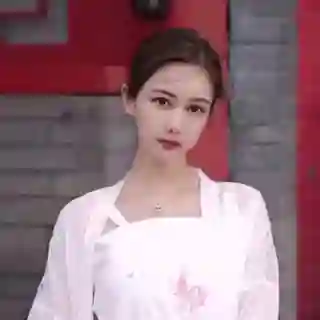 宝藏女孩 · 爱酱 